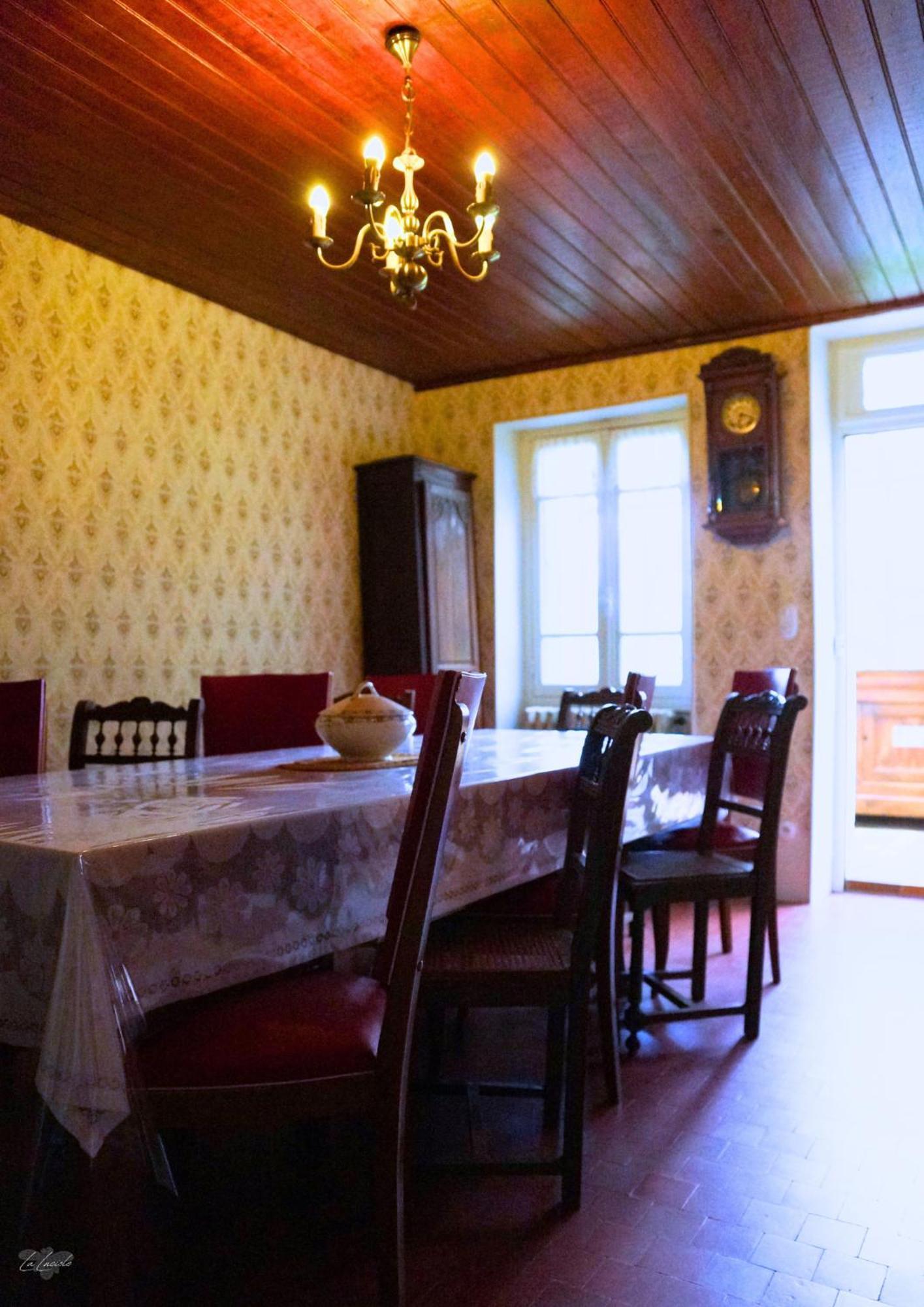 Location De Chambres Bienvenue Chez Meme Треньи Экстерьер фото